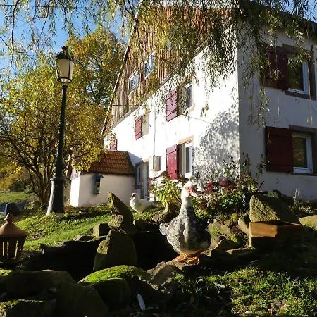 Bed & Breakfast La Grange Du Kerala 2*