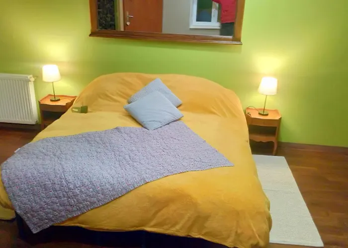 Bed & Breakfast La Grange Du Kerala